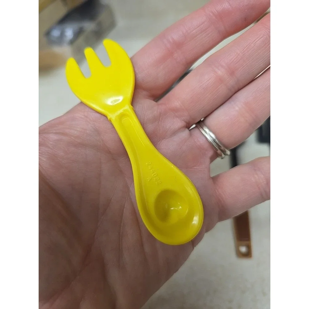 Set of 8 Vtg Assorted Childs Play Doll Kitchen Cooking Baking Cookware Utensils